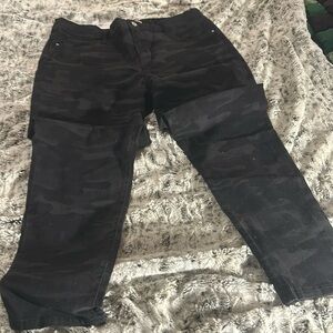 Social standards by sanctuary pants black camo size 14